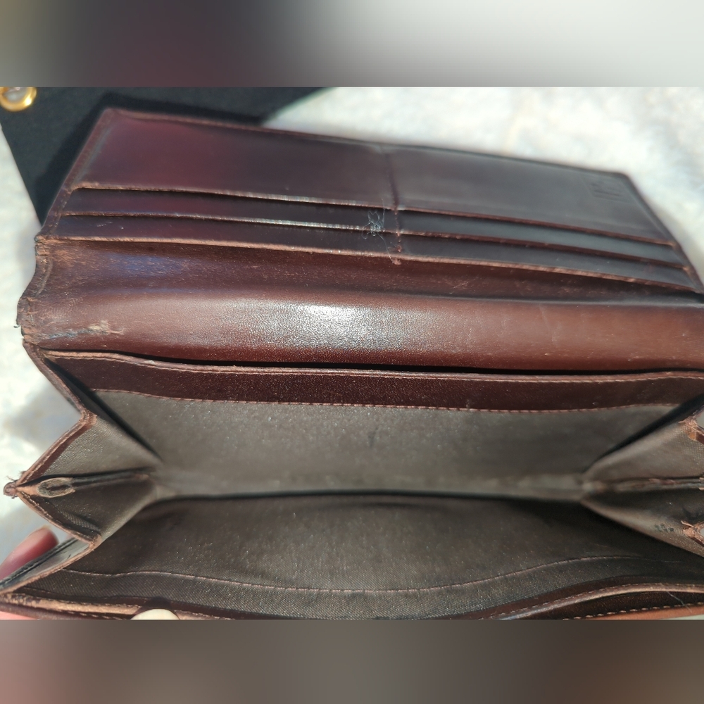 Fendi Authentic Zucca Brown Monogram Wallet Or Shoulder Bag with Silver Chain - Picture 6 of 10